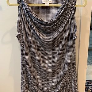Sleeveless blouse